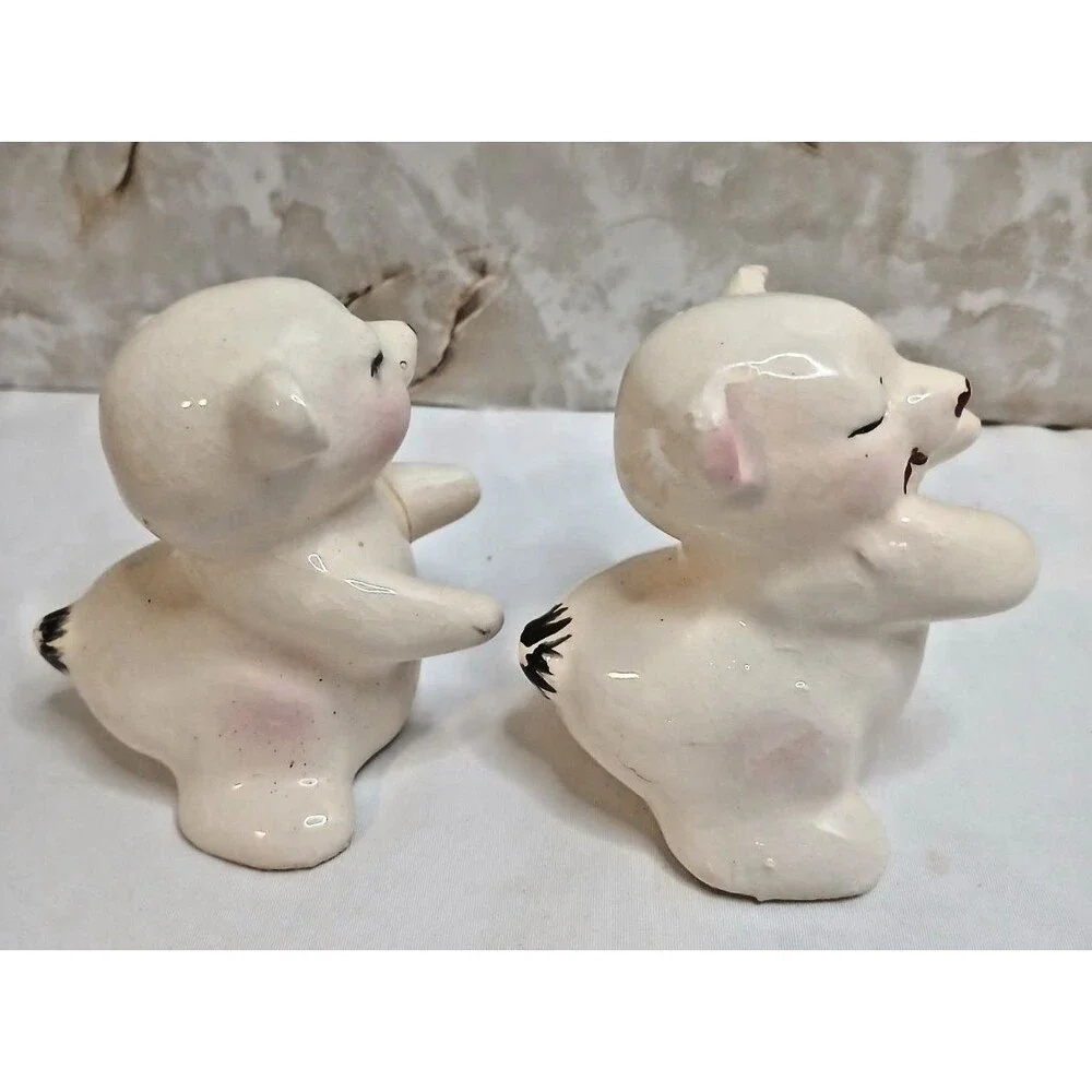 Vintage Occupied Japan White Huggable Bears Salt & Pepper Shaker Set